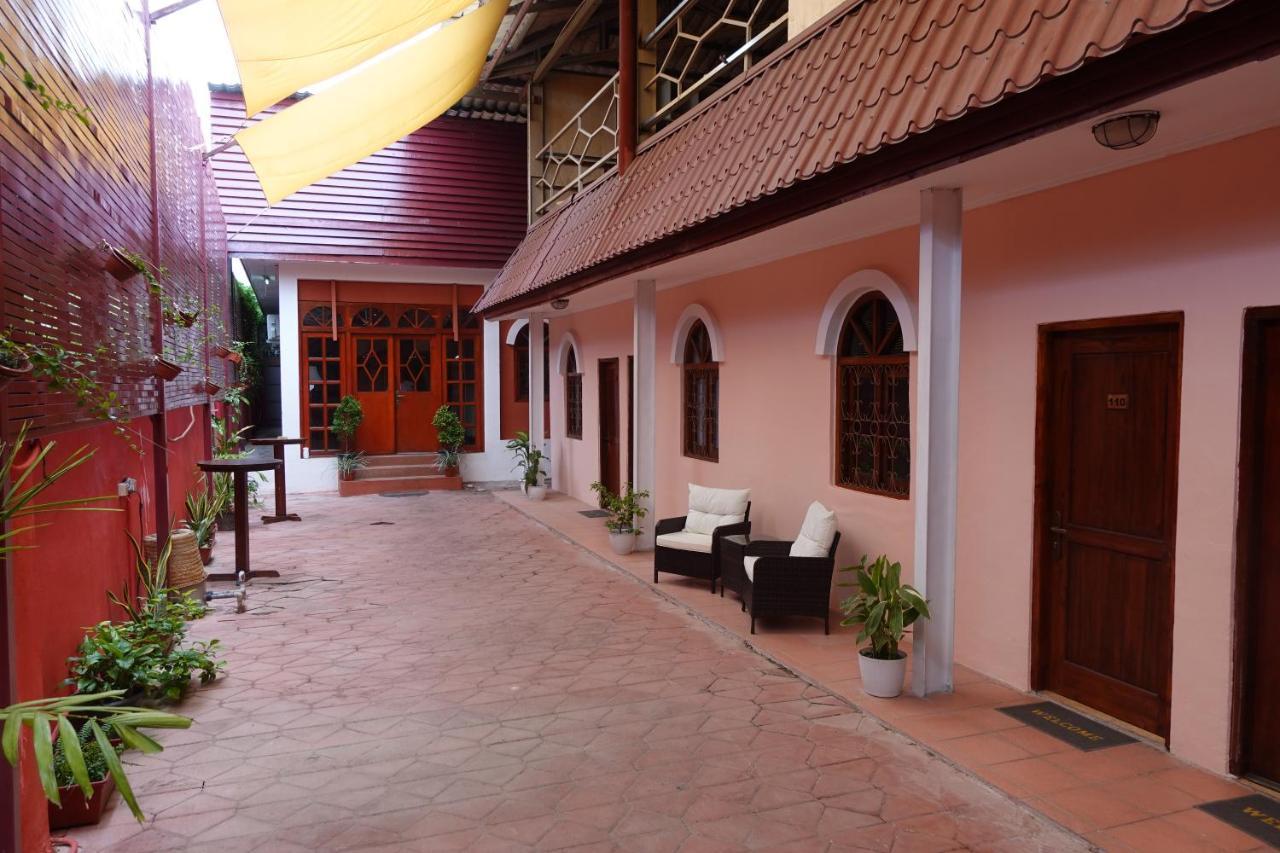 Sunset Inn By Pro-Ema ديلي المظهر الخارجي الصورة